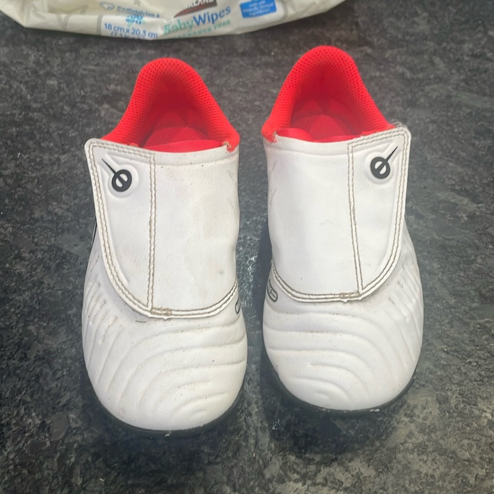 Soccer cleats boys 11